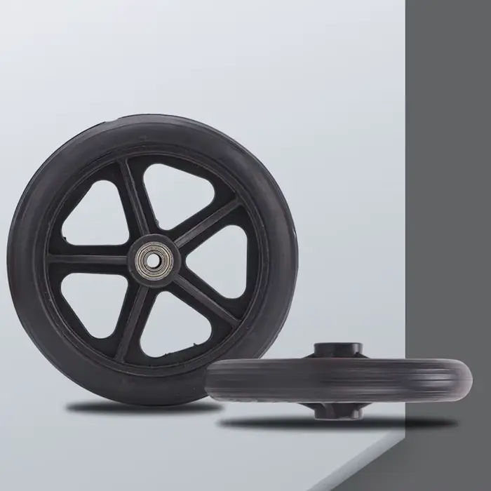 Roues en caoutchouc lisses et flexibles pour fauteuil roulant