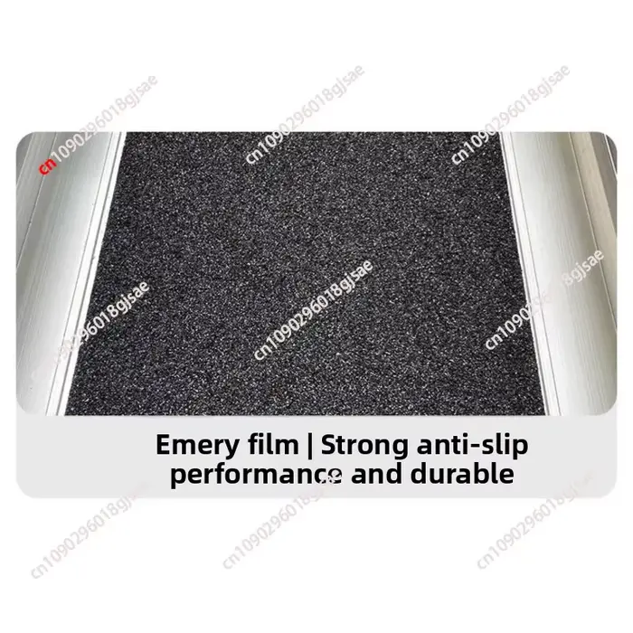 Planche de rampe pour fauteuil roulant